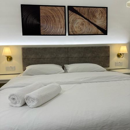 52 The Grace Hotel Muar Eksteriør billede