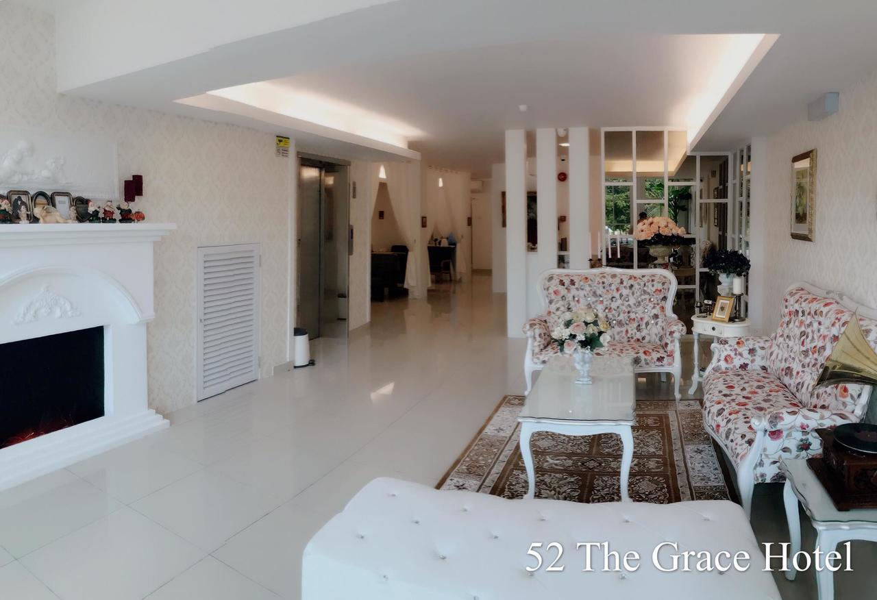 52 The Grace Hotel Muar Eksteriør billede