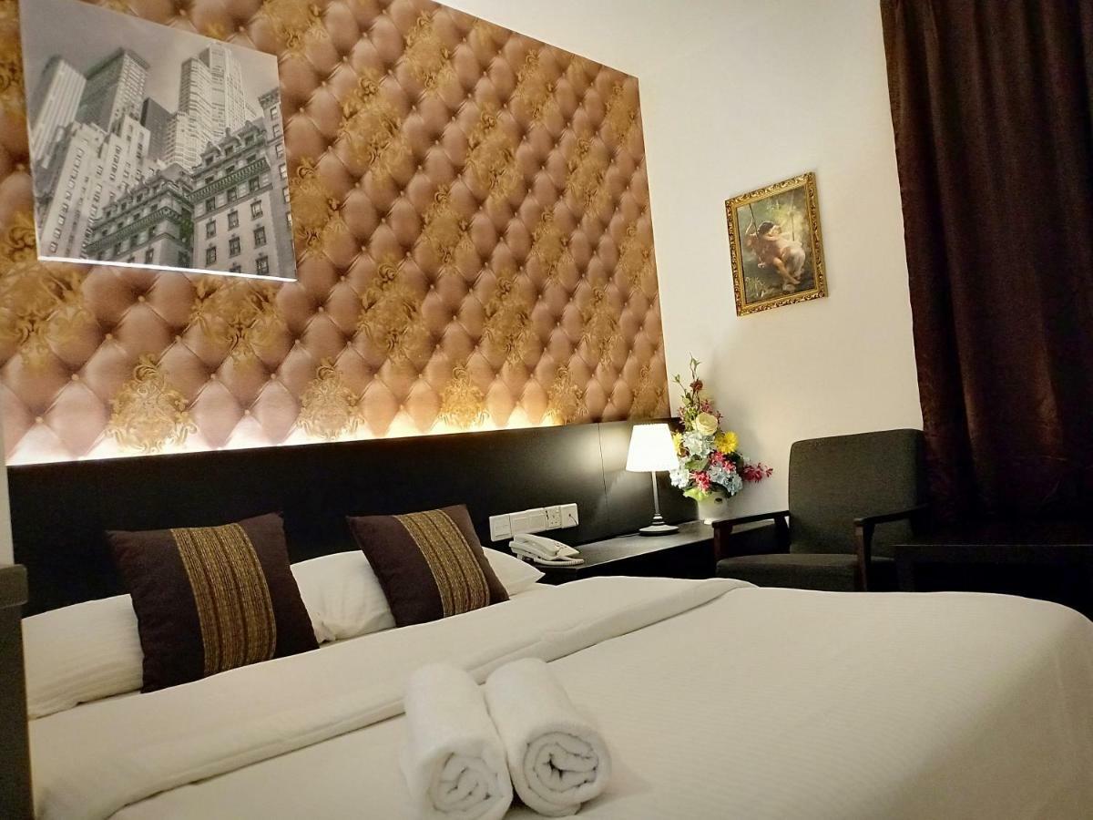 52 The Grace Hotel Muar Eksteriør billede