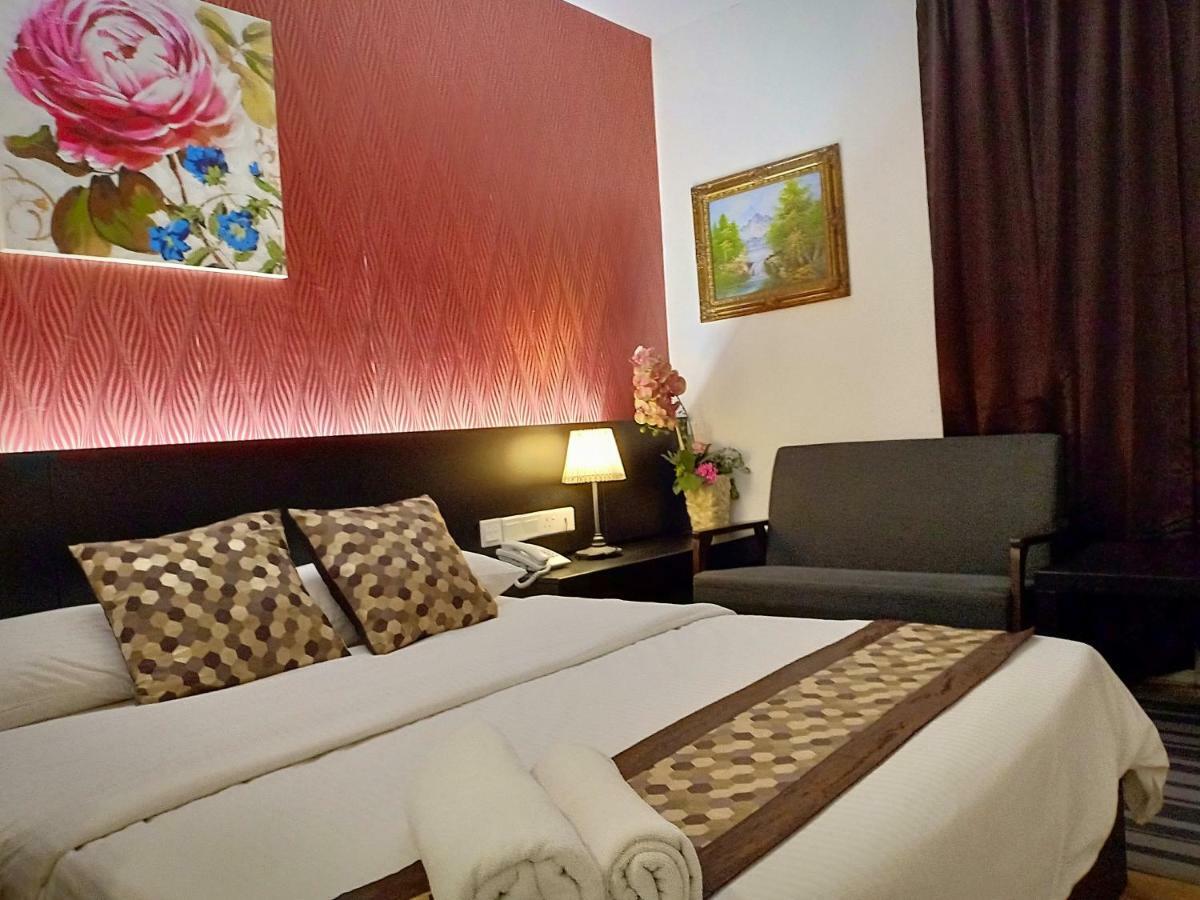 52 The Grace Hotel Muar Eksteriør billede